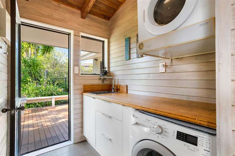 206 Onemana Drive Onemana_24