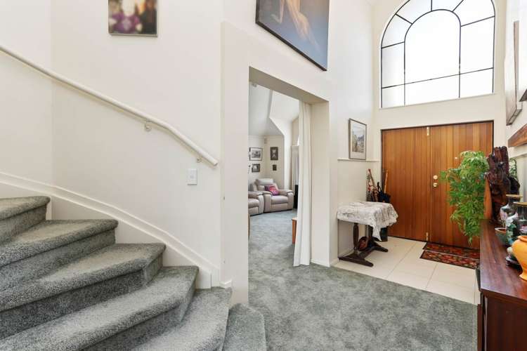 2/10 Worcester Road Meadowbank_2