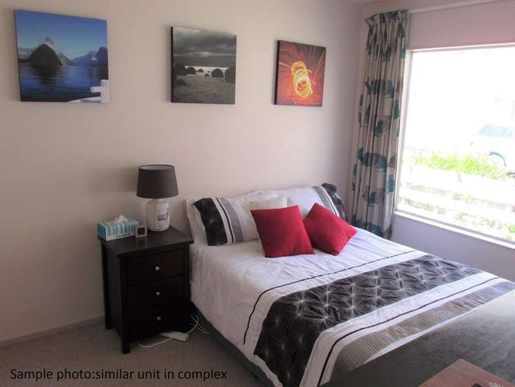 7/33 Hiropi Street Newtown_2