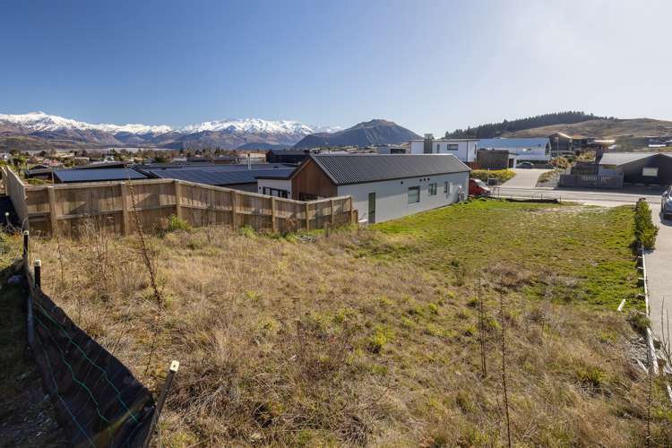 211 Aubrey Road Wanaka_3