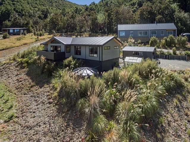 12 Glacial Terrace St Arnaud_1