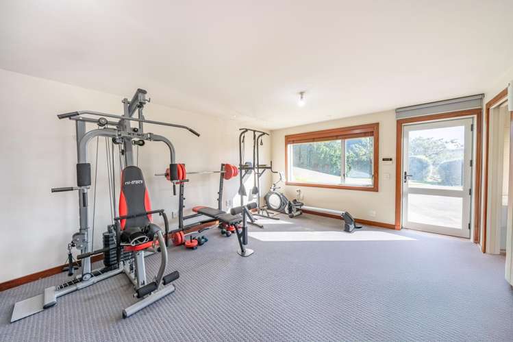 62 Kiriwai Road Paremata_25