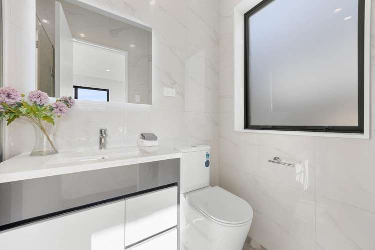 8 Bannockburn Road Opaheke_19