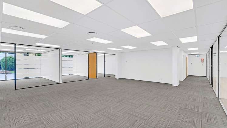 29-31 Sir William Pickering Drive Burnside_8