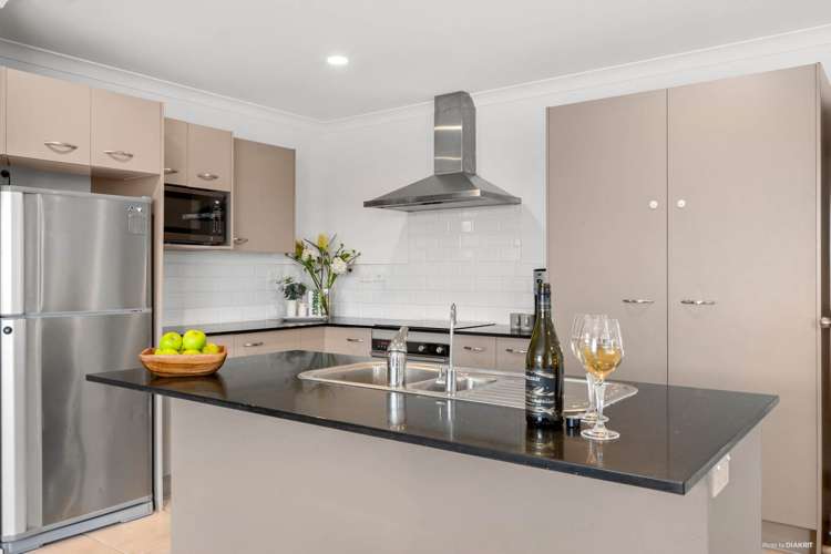 23 Constellation Avenue Beachlands_7