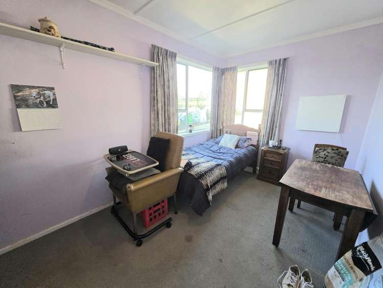 253 Homestead Road Weston_12