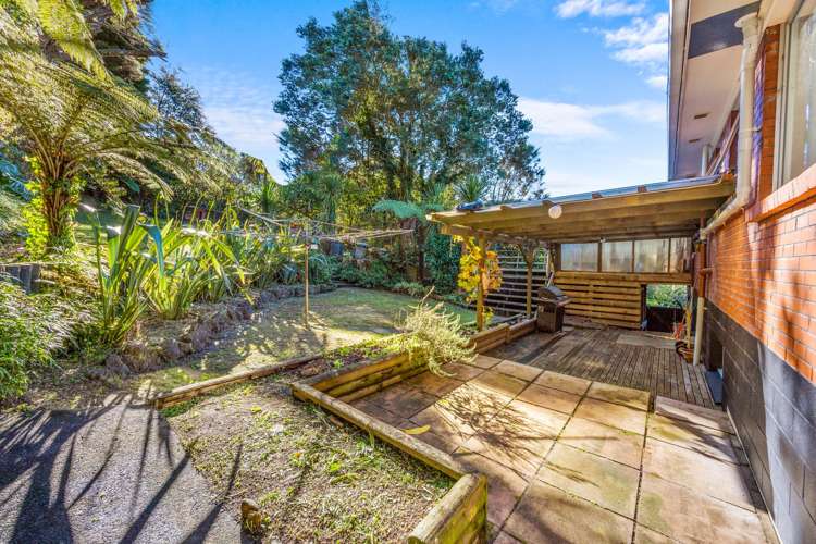 34 Rauhuia Crescent Parau_27
