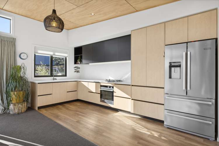 3 Cooper Crescent Luggate_5