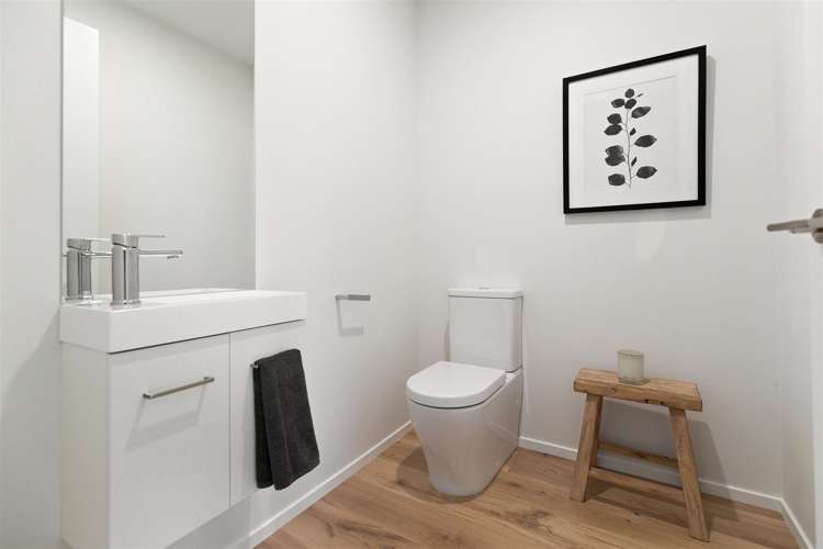 77 Stone Drive Cromwell_23