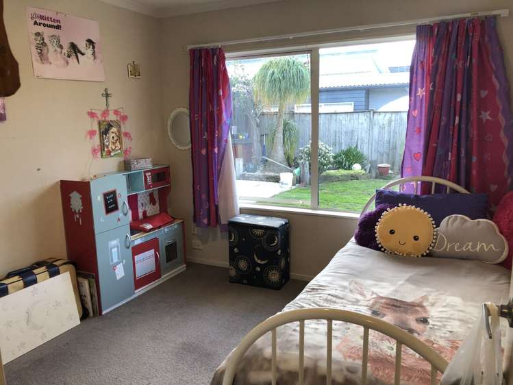 121 Pine Harbour Parade Beachlands_12