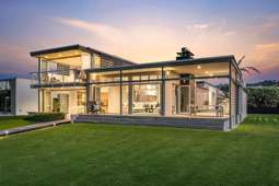 Grandparents shatter wealthy beach town’s price record with $9.3m purchase