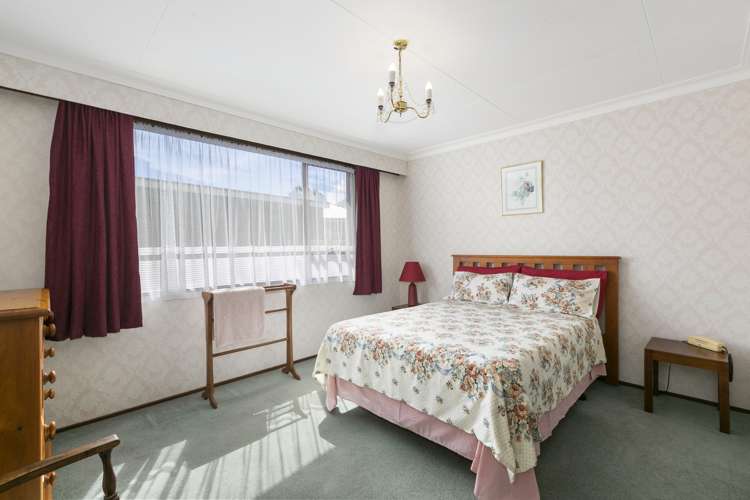 197 Highcliff Road Shiel Hill_11