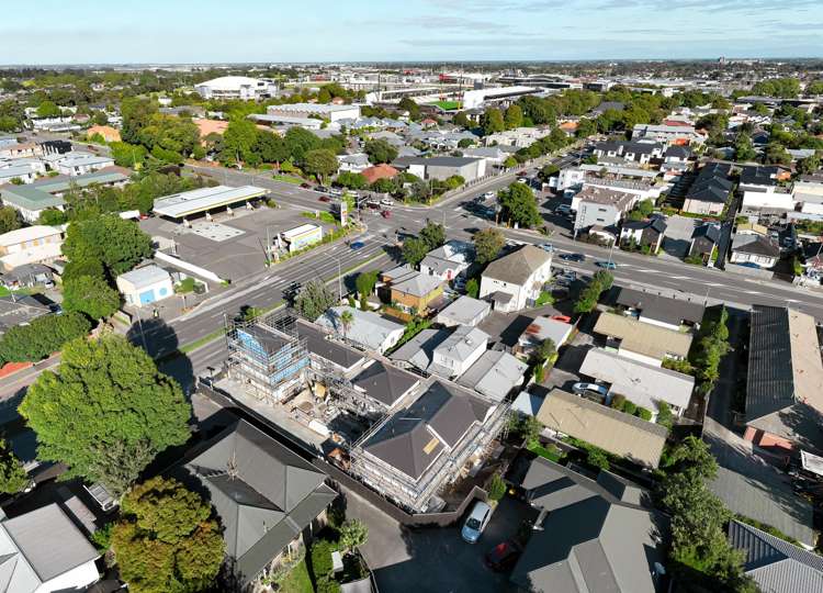 2/474 Barrington Street Addington_3