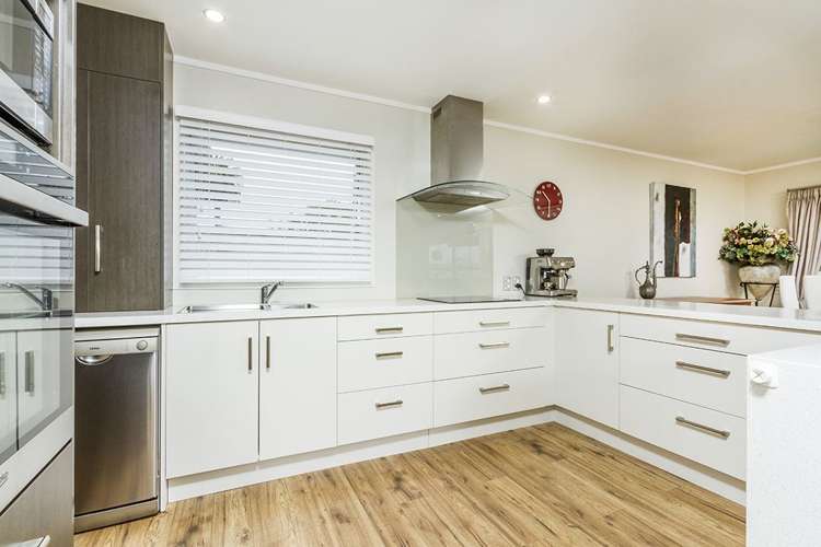 59 Lake Road Devonport_14