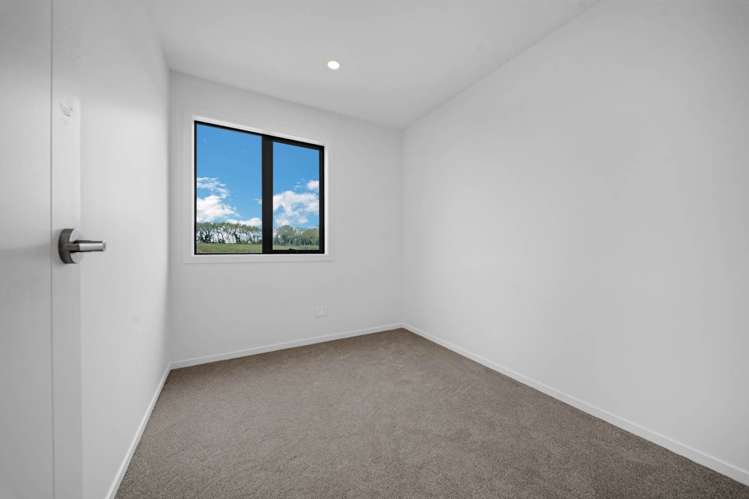 1 Whiteywood Street Westgate_15