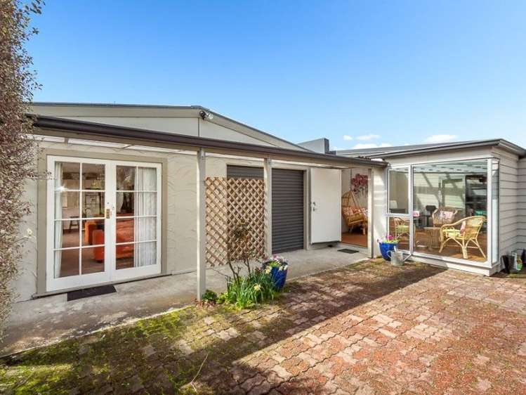 110 Linton Street West End_14