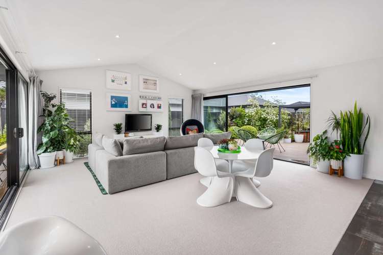 19 Falcon Road Rolleston_2