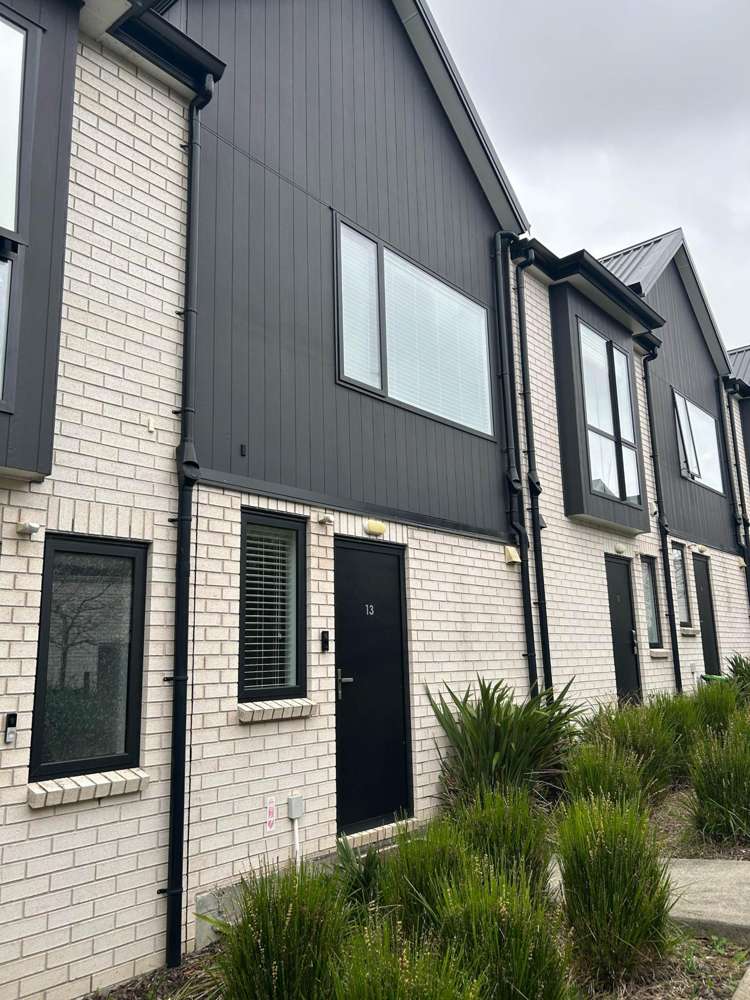 13 Wharara Lane Massey_11