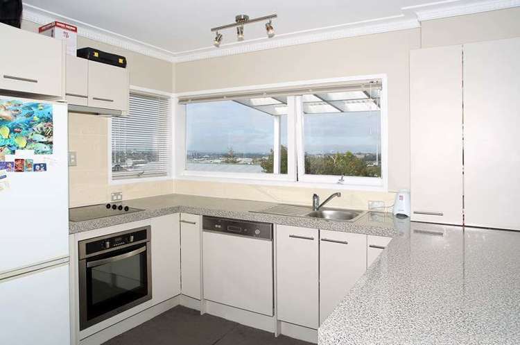 73 Target Road Totara Vale_4