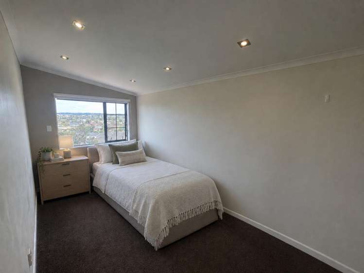 66a Bradbury Road Botany Downs_12