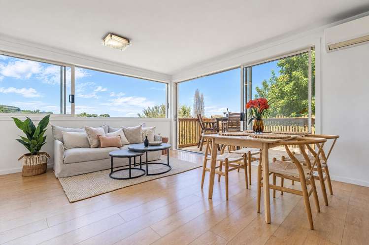 12 Lannan Road Surfdale_16