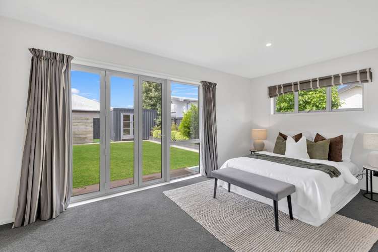 43 Sunline Avenue Lincoln_15