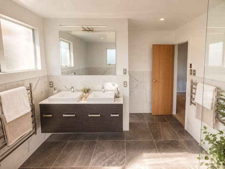 4 Ridvan Grove Ngaio_11