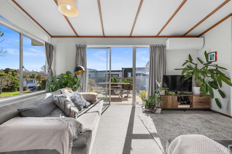 10 Hewlett Road Massey_12