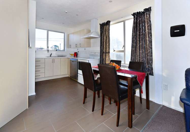 276 Pages Road Wainoni_7