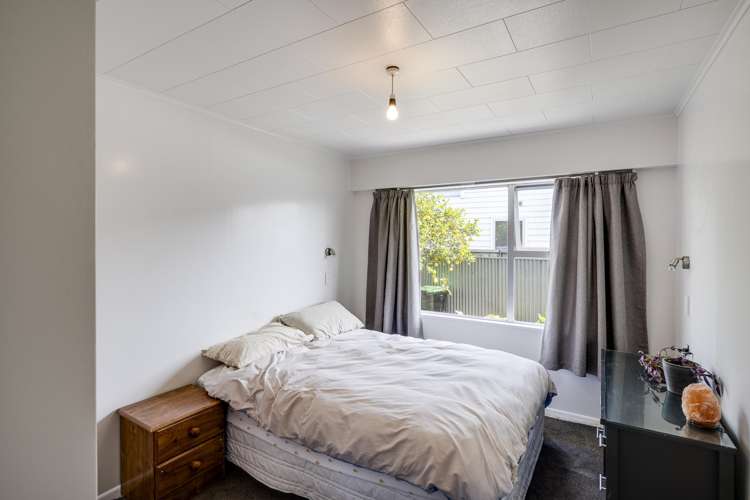 6 Canterbury Street Tamatea_11