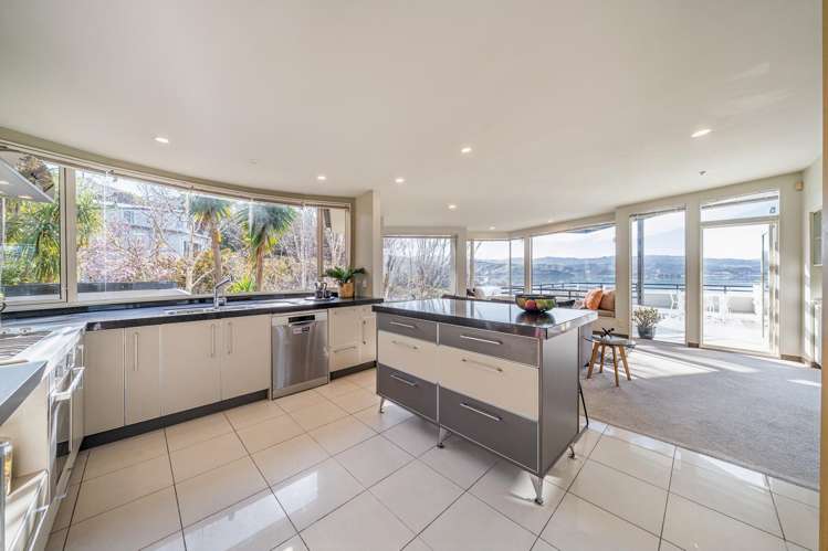 26A Mana View Road Paremata_9