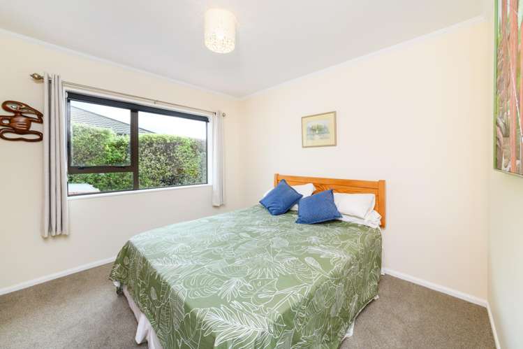 11 Greenwood Place Fitzherbert_11