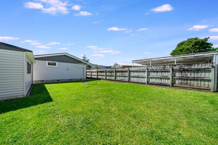 16 Ruru Crescent Heretaunga_17