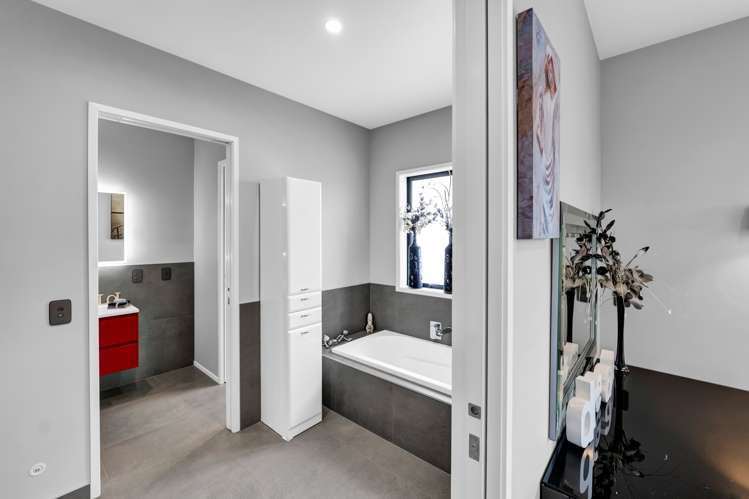 129 Smart Road Glen Avon_13