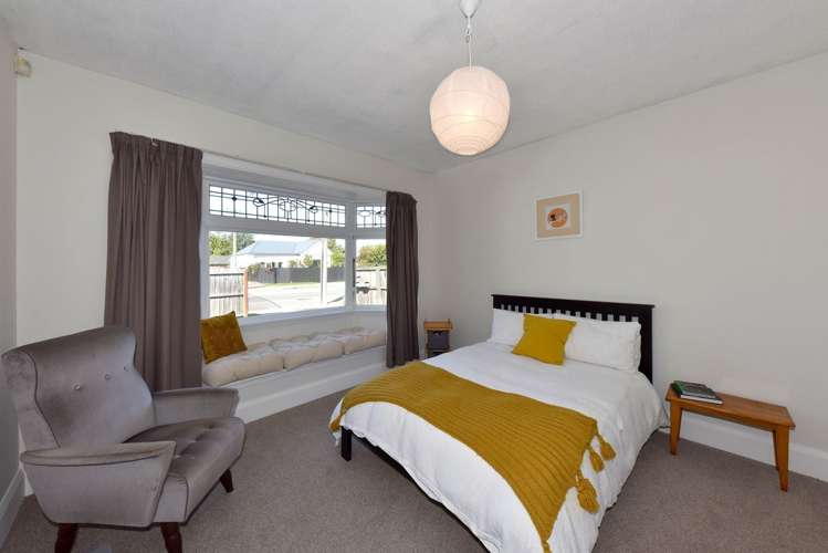 31 Frankleigh Street Somerfield_12