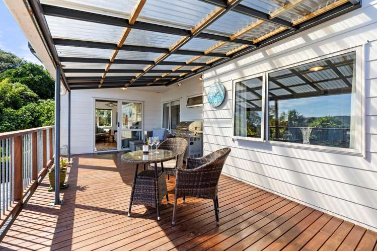 25 Manukau Road Raglan_16