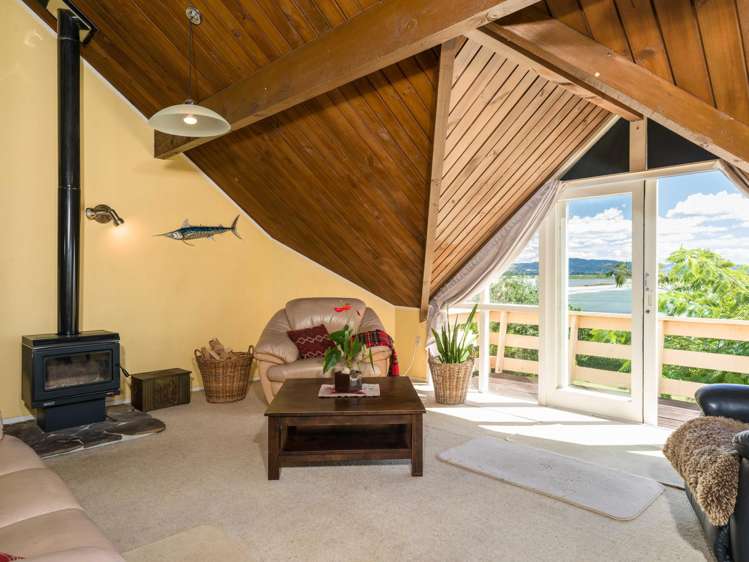 94 Town Point Road Maketu_19