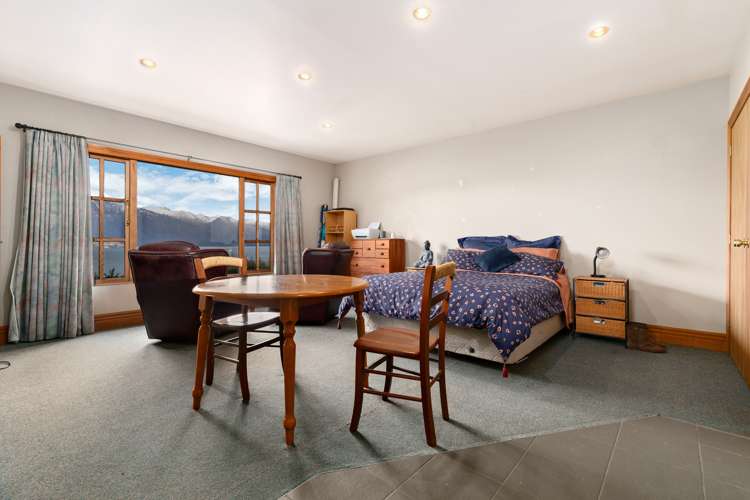 8 Aspen Grove Fernhill/Sunshine Bay_23