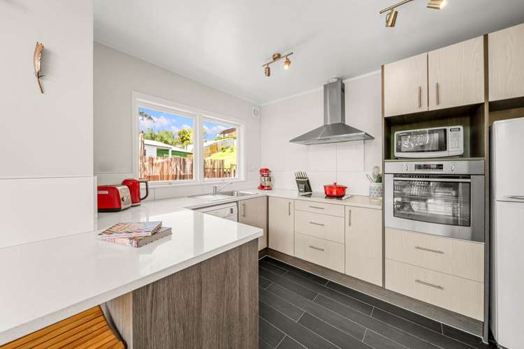 3 Vandeleur Avenue Birkdale_6