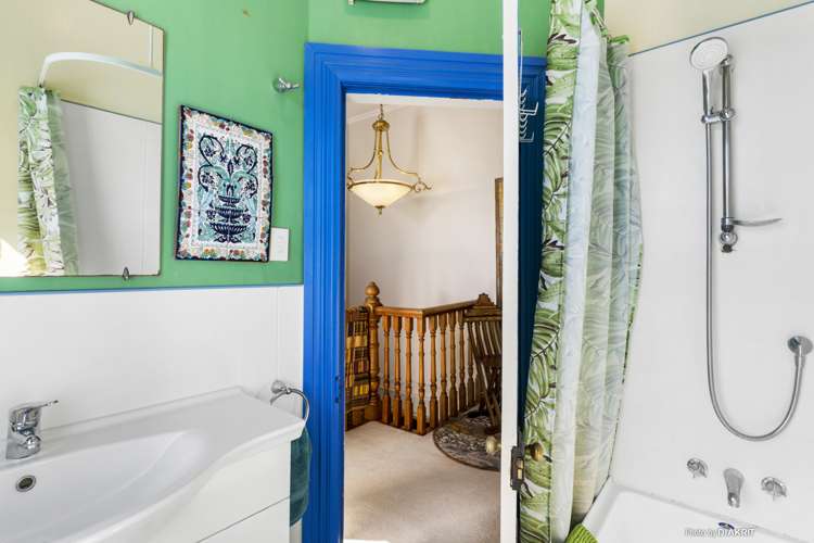 138 Elizabeth Street Mount Victoria_13