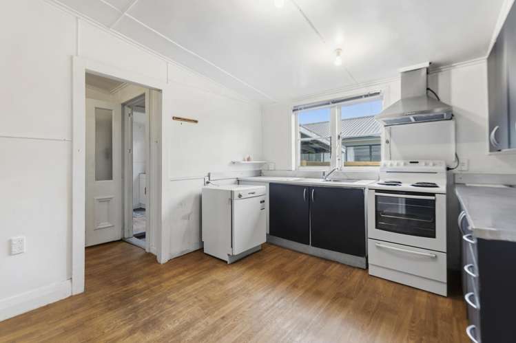 27 Wellington Street_5