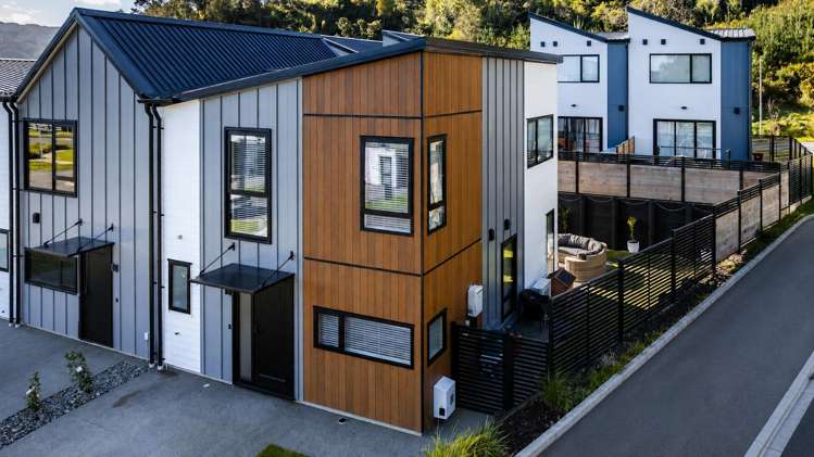 17 Dovey Katene Horvath Street_0