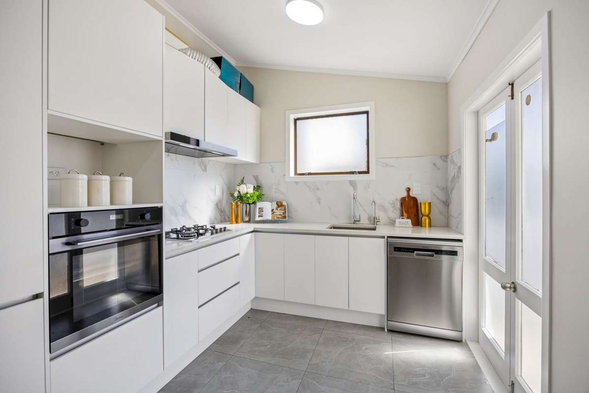 15 Carmen Avenue_1