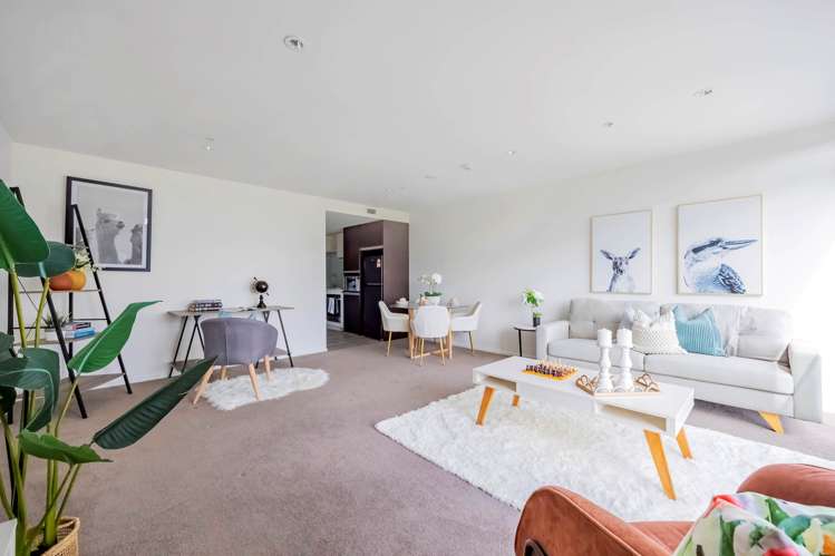 309/15 Rendall Place_5