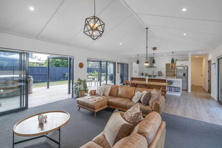 11 Voyager Place Cooks Beach_6