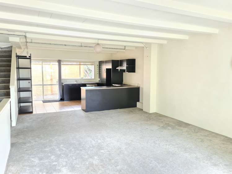 14a Captain Scott Road Glen Eden_3