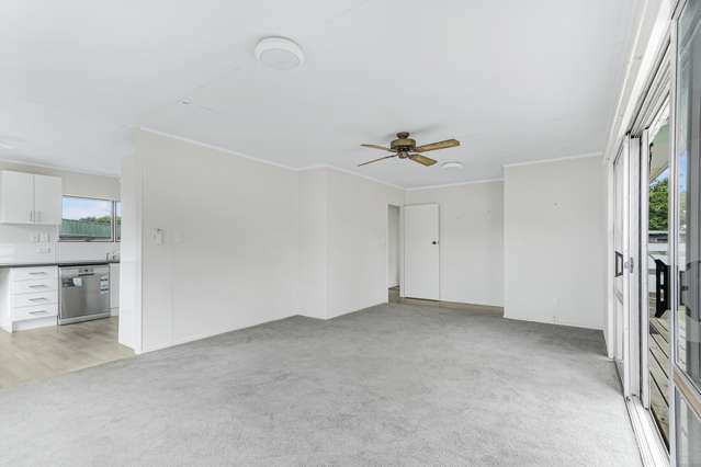 6a Oakfield Crescent Pukete_2