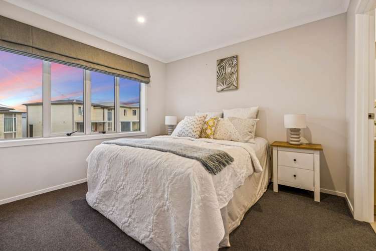 10 Panakenake Way Flat Bush_17