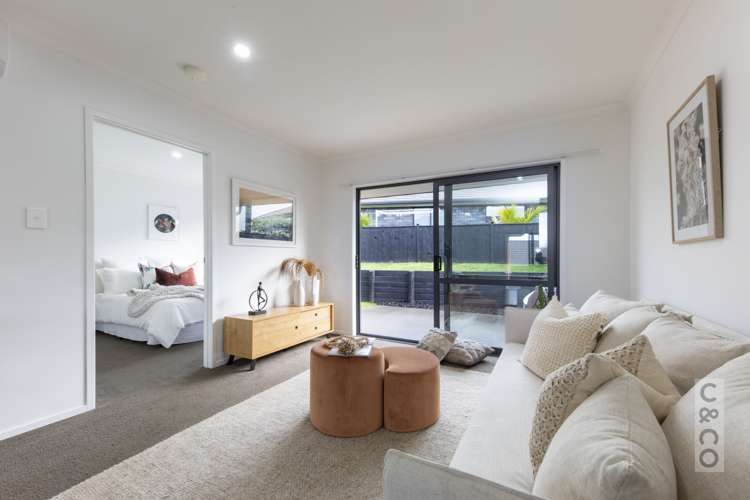 4 Jessie Rise Riverhead_25