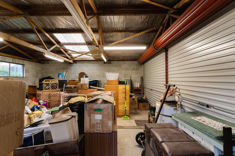 122 Easther Crescent Kew_11